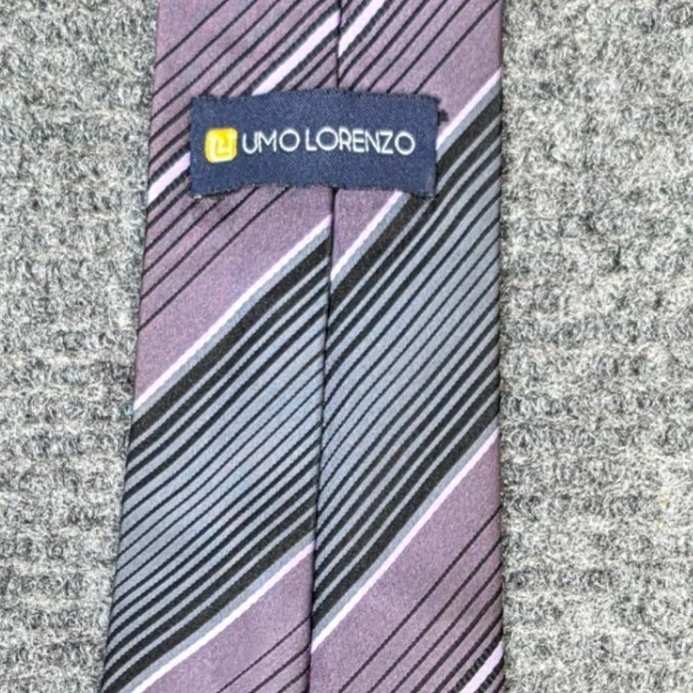 Umo Lorenzo Silk Necktie Men's Purple Grey Black Diagonal‎ Striped Hand Made